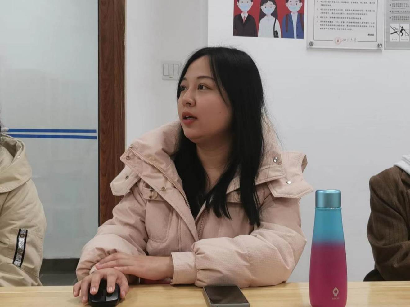 冰球突破mg正规官网王熙央同学做专题分享